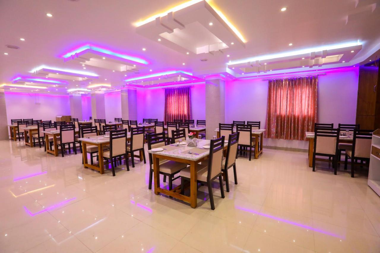 Nitheesh Residency Hotel Kanchipuram Exterior foto