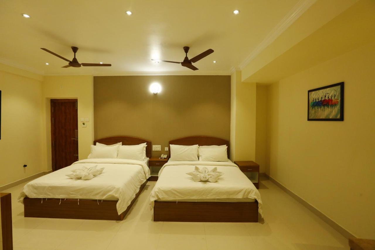 Nitheesh Residency Hotel Kanchipuram Exterior foto